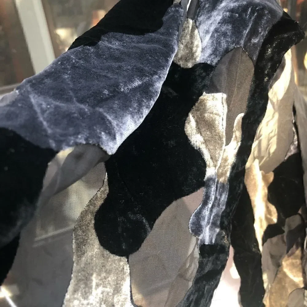 Authentic cocoon house scarf.